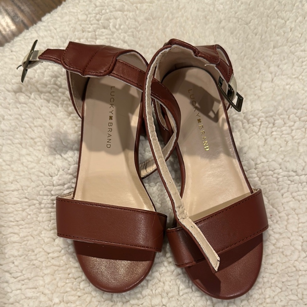 Lucky Brand Brown Leather Sandals with Ankle Strap - Picture 3 of 10